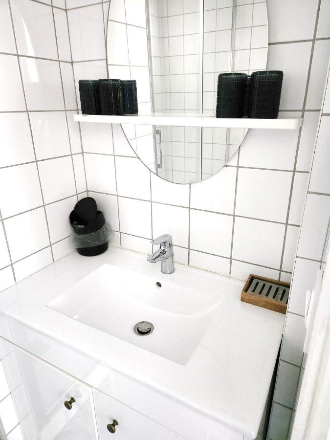 Chambre Privee - Tout Confort - Wifi Toulouse Luaran gambar